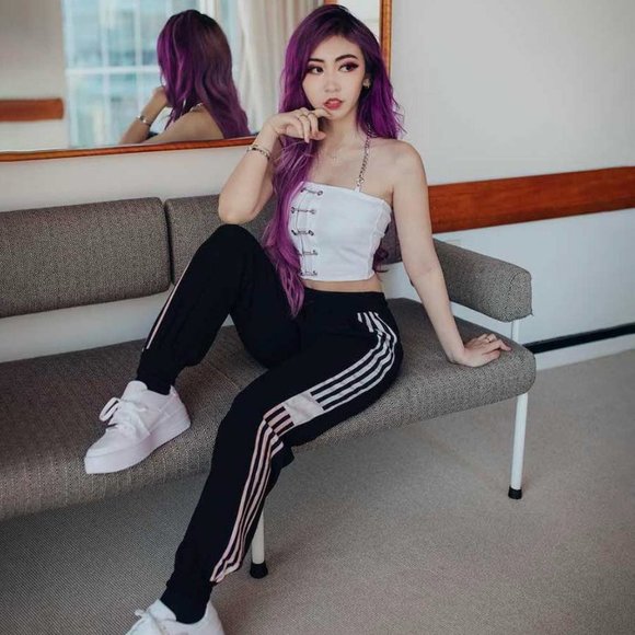 Hibiscus Striped Joggers - Picture 5 of 5